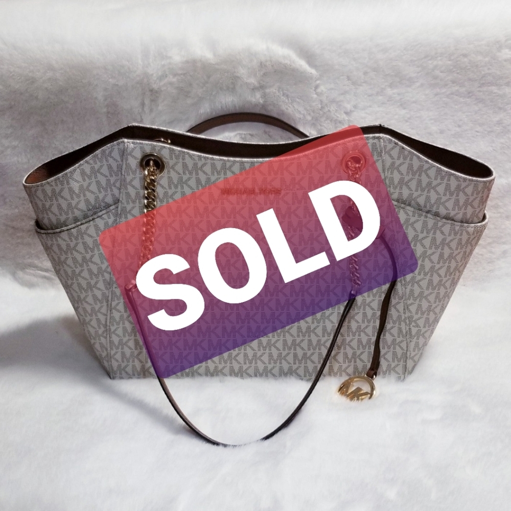 Michael Kors Vanilla Chain Tote
